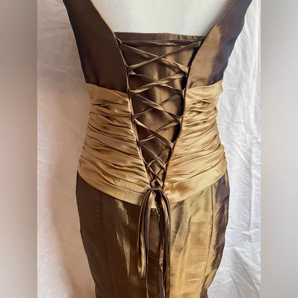 RARE Vintage (90s/00s) Formal Gown - Picture 3 of 9